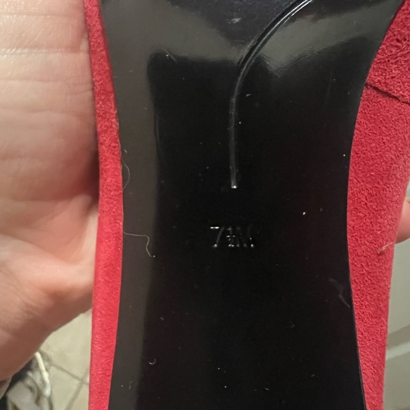 Nine West Pointy Pumps - Picture 2 of 2